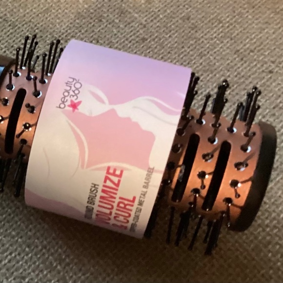 Beauty 360 Volumize and Curl Round Brush New - Picture 4 of 6
